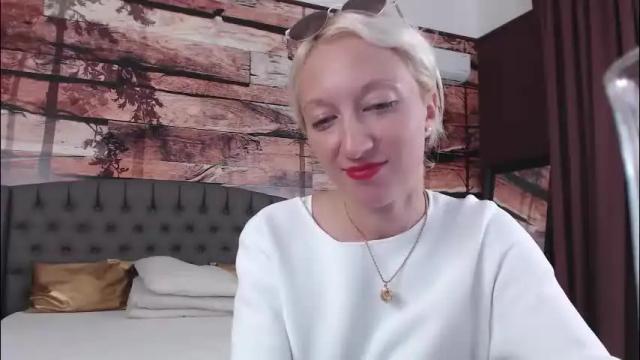Thumbnail 3, natalie_bitton's Stream at Chaturbate, 1 month ago
