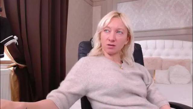 Thumbnail 1, natalie_bitton's Stream at Chaturbate, 1 month ago