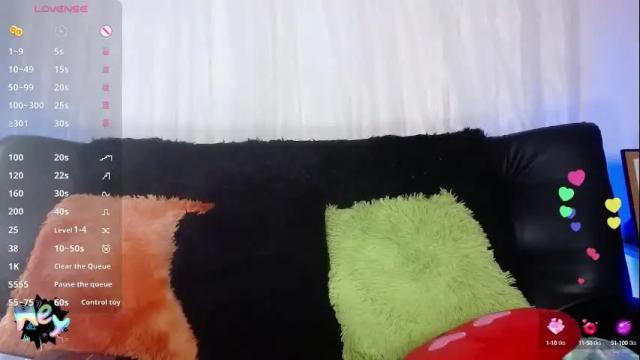 Image 12 of natalie_collins12 Stream on Chaturbate on 14 days ago