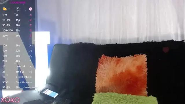 Image 12 of natalie_collins12 Stream on Chaturbate on 13 days ago