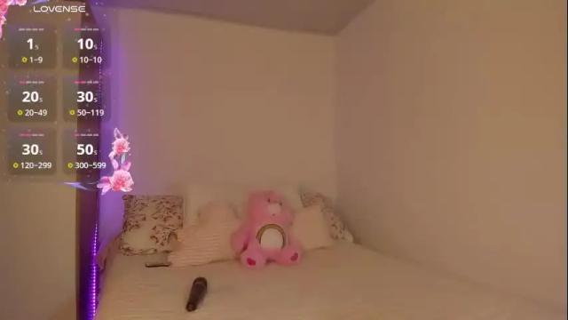 Image 12 of natalie_dream Stream on Chaturbate on 2 months ago