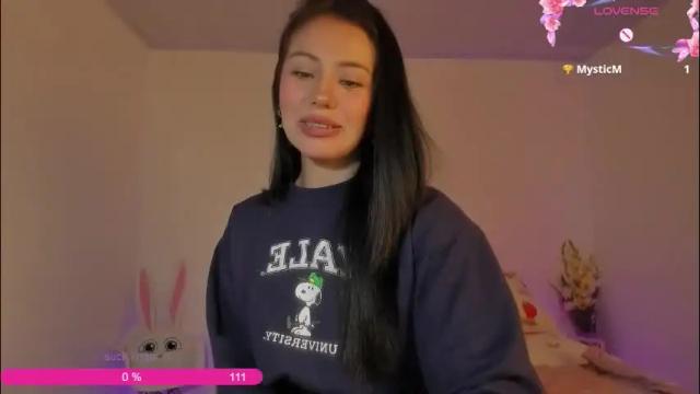 Image 2 of natalie_dream Stream on Chaturbate on 1 month ago
