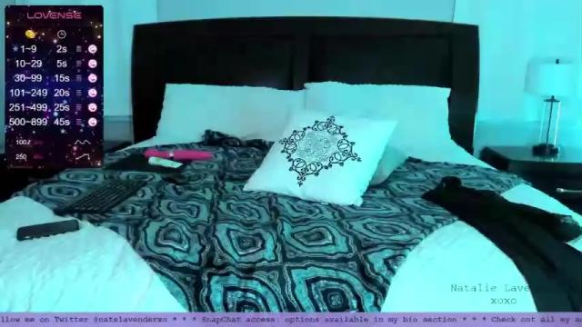 Image 12 of natalie_lavender Stream on Chaturbate on 16 months ago