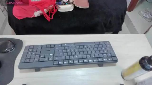 Image 2 of natalie_moree Stream on Chaturbate on 14 months ago