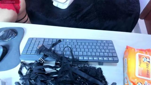 Thumbnail 2, natalie_moree's Stream at Chaturbate, 13 months ago