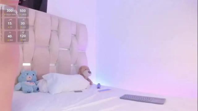 Image 6 of natalie_paris Stream on Chaturbate on 27 days ago