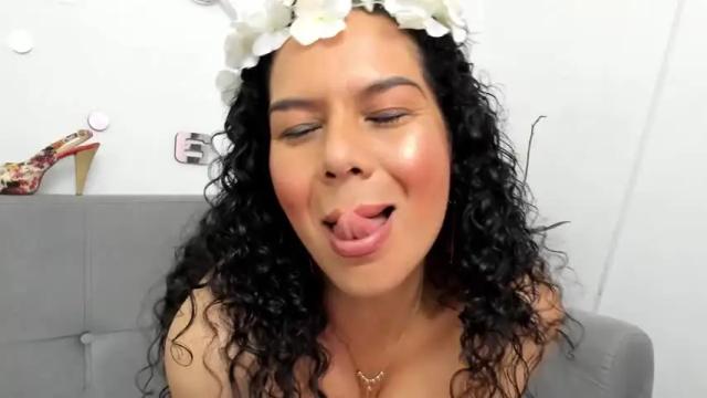 Image 3 of nataliemegan Stream on Chaturbate on 20 months ago