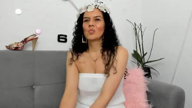 Image 7 of nataliemegan Stream on Chaturbate on 20 months ago