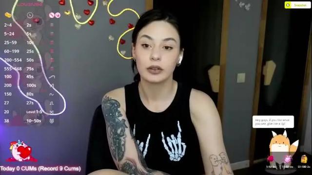 Image 6 of natalimillers Stream on Chaturbate on 27 days ago