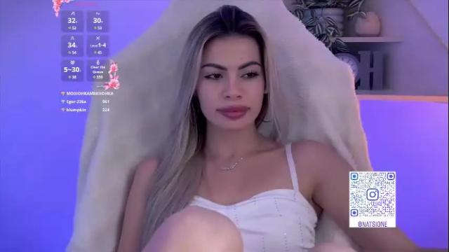 Image 6 of natalimurr Stream on Chaturbate on 3 months ago