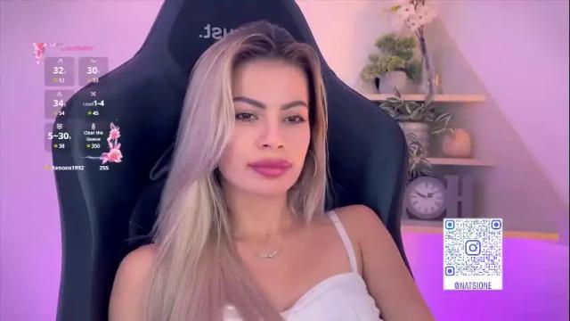 Image 10 of natalimurr Stream on Chaturbate on 3 months ago
