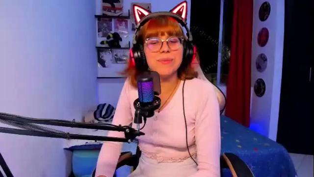 Image 4 of nataly_cloud Stream on Chaturbate on 1 month ago