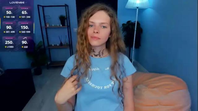 Thumbnail 1, nataly_hello's Stream at Chaturbate, 1 month ago