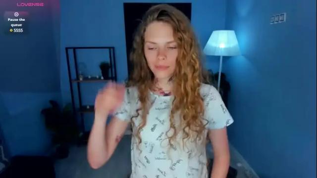 Image 4 of nataly_hello Stream on Chaturbate on 1 month ago