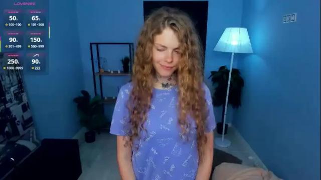 Image 4 of nataly_hello Stream on Chaturbate on 1 month ago