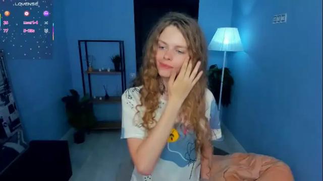 Image 2 of nataly_hello Stream on Chaturbate on 16 days ago