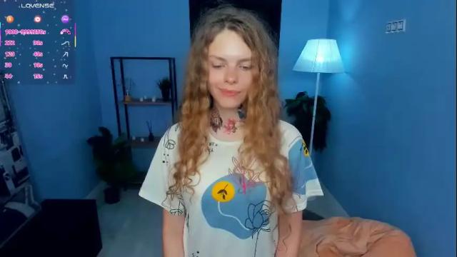 Image 8 of nataly_hello Stream on Chaturbate on 16 days ago