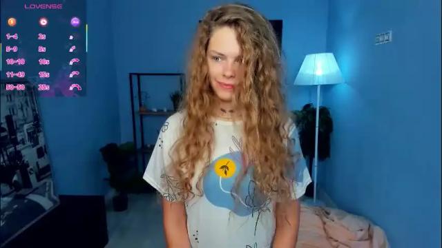Image 4 of nataly_hello Stream on Chaturbate on 15 days ago