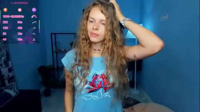 Image 2 of nataly_hello Stream on Chaturbate on 14 days ago