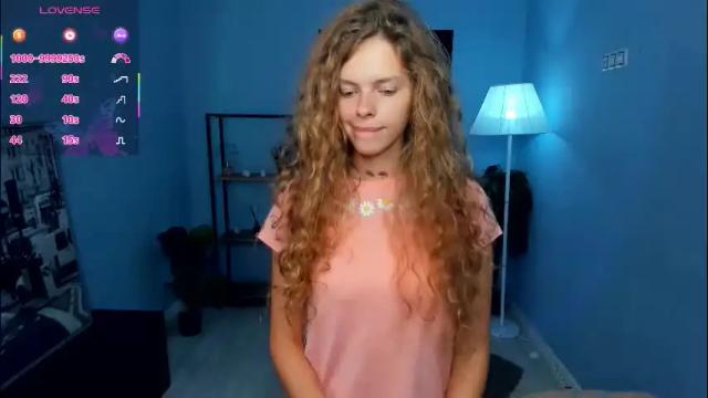 Image 4 of nataly_hello Stream on Chaturbate on 13 days ago