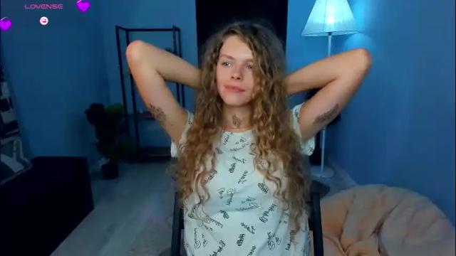 Image 2 of nataly_hello Stream on Chaturbate on 1 month ago