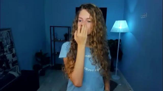 Image 12 of nataly_hello Stream on Chaturbate on 11 days ago