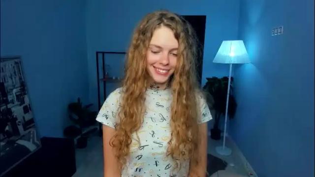 Image 6 of nataly_hello Stream on Chaturbate on 10 days ago