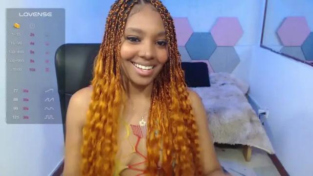 Image 2 of nataly_hills_ Stream on Chaturbate on 24 months ago