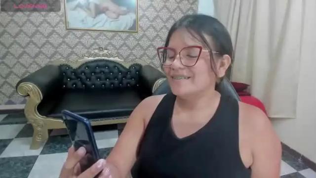 Image 8 of nataly_horny_milf Stream on Chaturbate on 13 months ago