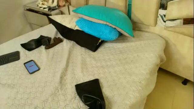 Image 12 of natalyefoster Stream on Chaturbate on 20 days ago