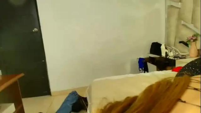 Image 12 of natalyefoster Stream on Chaturbate on 2 days ago