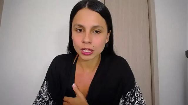 Image 2 of natalyfit_ Stream on Chaturbate on 14 months ago
