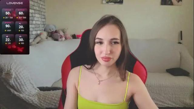 Image 7 of natalyfreman Stream on Chaturbate on 13 days ago