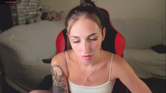 Image 8 of natalyfreman Stream on Chaturbate on 24 days ago