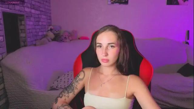 Image 4 of natalyfreman Stream on Chaturbate on 17 days ago
