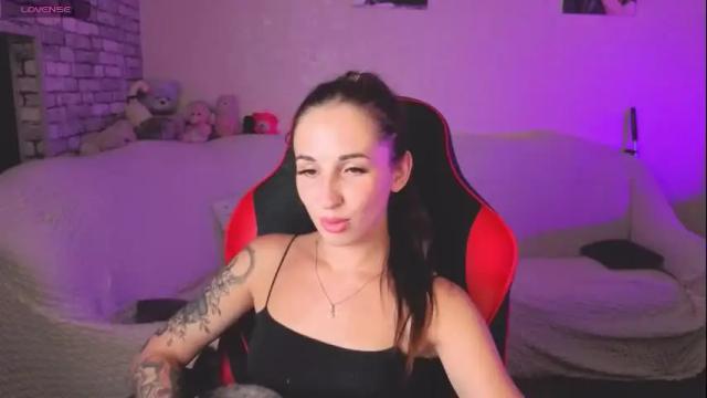 Image 8 of natalyfreman Stream on Chaturbate on 8 days ago