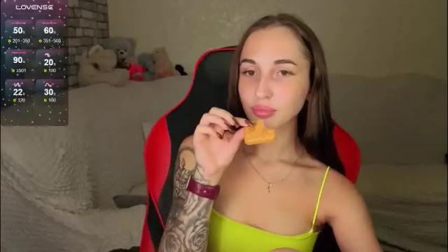 Image 6 of natalyfreman Stream on Chaturbate on 26 days ago