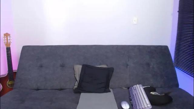 Image 3 of natalygreww Stream on Chaturbate on 25 days ago