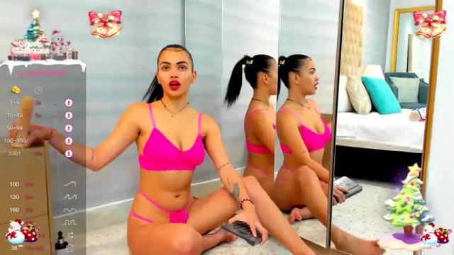 Image 7 of natalylambert Stream on Chaturbate on 19 months ago