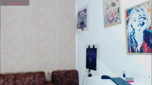 Image 8 of natasha_clohus Stream on Chaturbate on 2 months ago