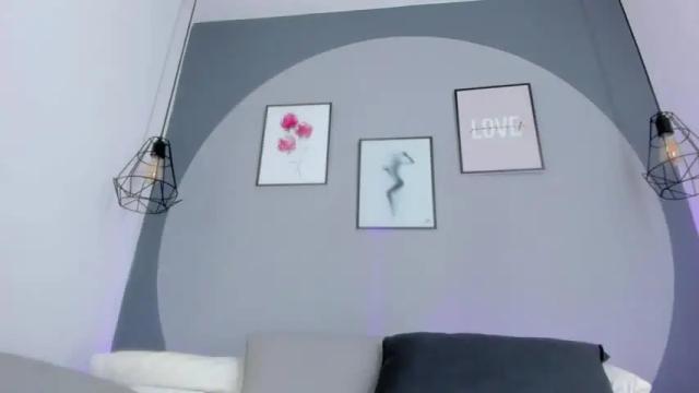 Image 4 of natasha_harpper Stream on Chaturbate on 12 months ago