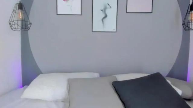 Image 7 of natasha_harpper Stream on Chaturbate on 12 months ago