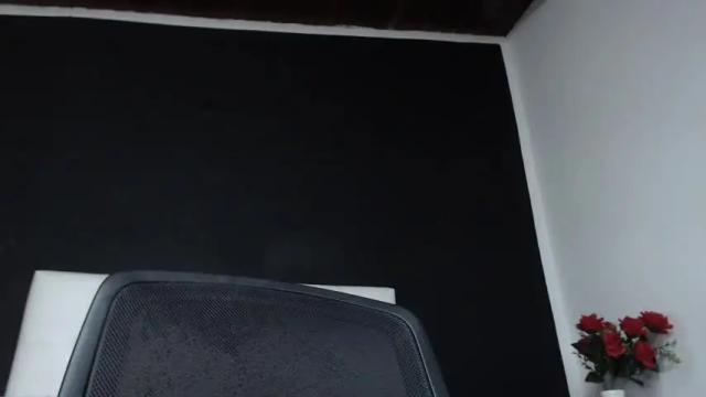 Image 6 of natasha_hot0 Stream on Chaturbate on 14 months ago