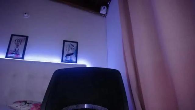 Image 7 of natasha_hot0 Stream on Chaturbate on 14 months ago