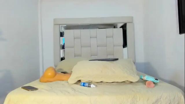 Thumbnail 1, natasha_joyy's Stream at Chaturbate, 2 months ago