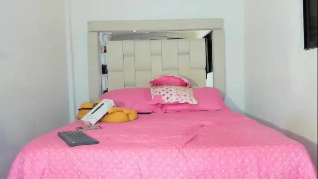 Image 12 of natasha_joyy Stream on Chaturbate on 29 days ago
