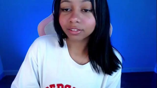 Image 2 of natasha_mh Stream on Chaturbate on 1 month ago