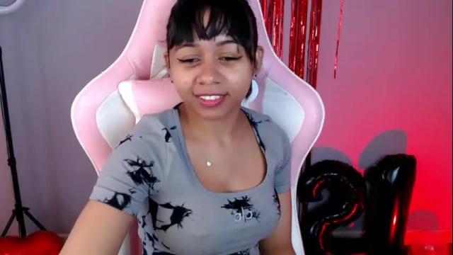 Image 2 of natasha_mh Stream on Chaturbate on 24 days ago