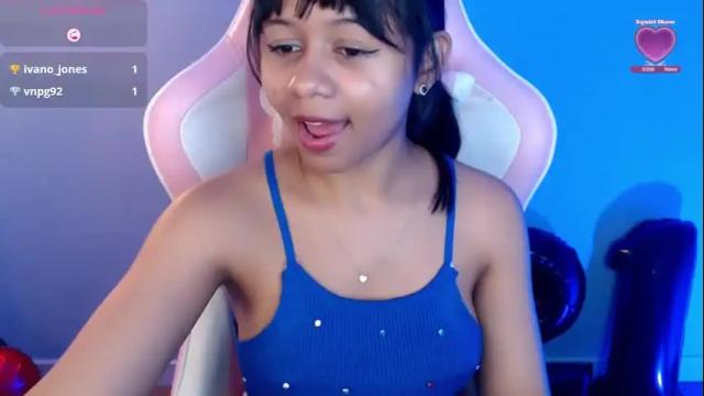 Image 4 of natasha_mh Stream on Chaturbate on 17 days ago