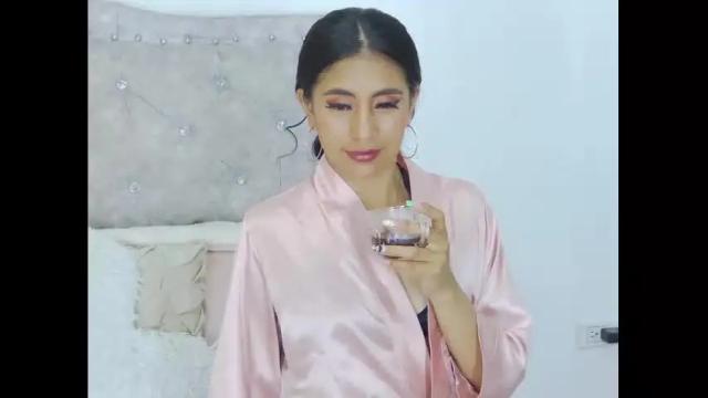 Image 7 of natasha_shine22 Stream on Chaturbate on 18 months ago